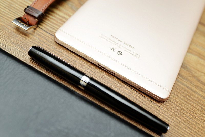 听心观行,极致影音，华为M2?揽阅体验