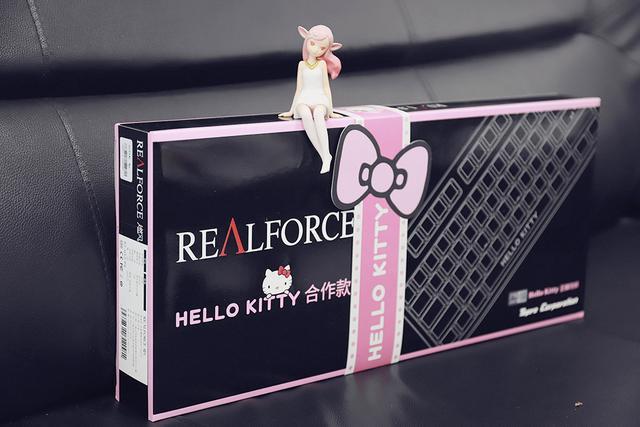 少女心轰炸机——REALFORCE 燃风 &HelloKitty合作款静电容键盘评测