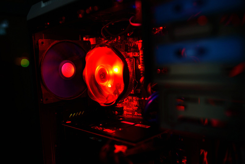 简单改造，给TT领航者加红色光污染