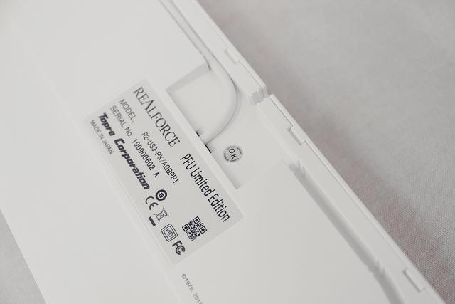 少女心轰炸机——REALFORCE 燃风 &HelloKitty合作款静电容键盘评测