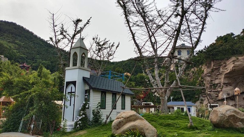 配置性能以及外观均衡，堪称次旗舰的千元机-vivo Z5x，惊喜要远大于遗憾