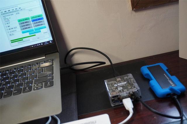 奥睿科Type-C扩展坞评测：接口不够它来凑，还能解决传输和充电