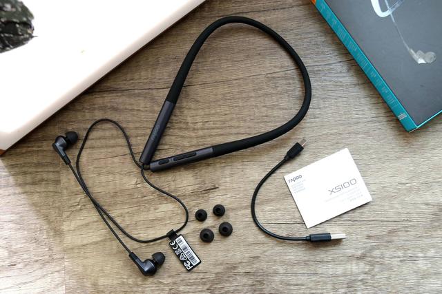 长续航和好音质兼具，雷柏XS100颈挂式耳机体验