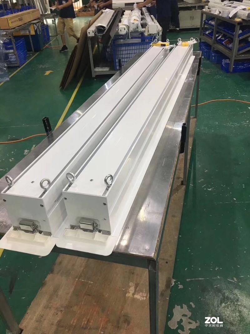 xy银幕隐藏天花幕