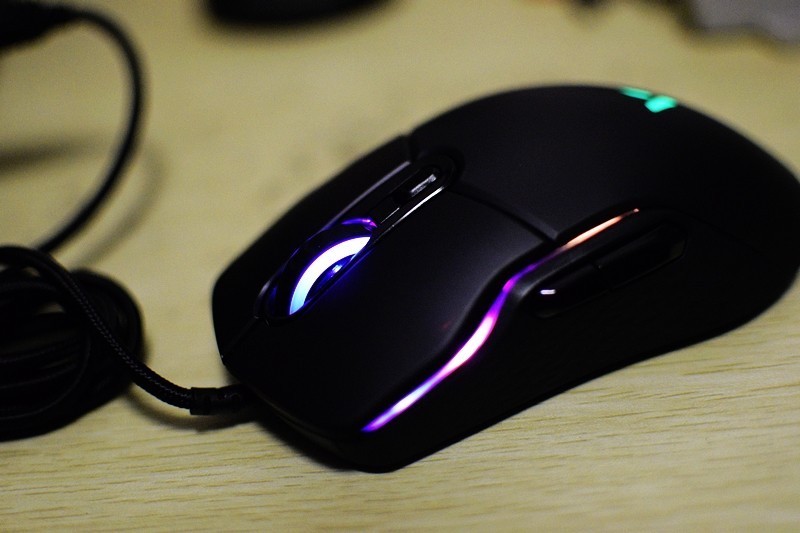 PMW3389光学传感器 16000DPI 雷柏VT200S电竞游戏鼠标