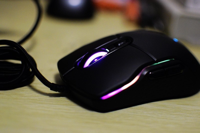 PMW3389光学传感器 16000DPI 雷柏VT200S电竞游戏鼠标