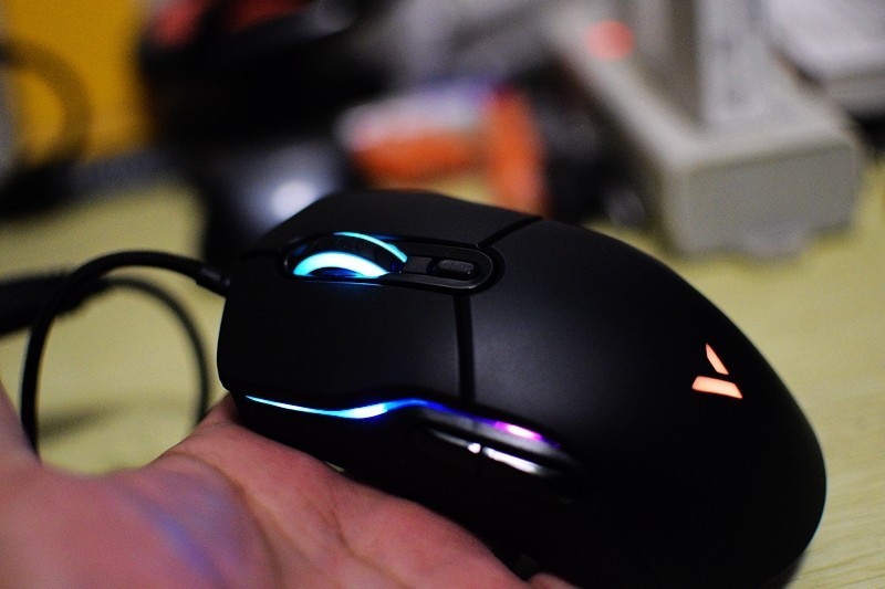 PMW3389光学传感器 16000DPI 雷柏VT200S电竞游戏鼠标