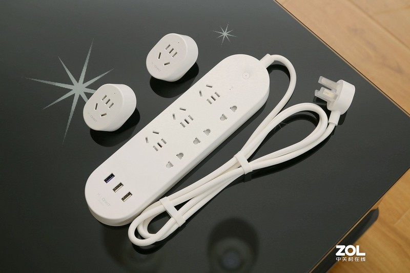 一招即可体验智能生活，HUAWEI HiLink正泰智能插座/插排有意思