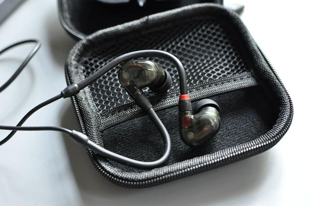 人声利器靓声易推，森海塞尔IE400 PRO评测