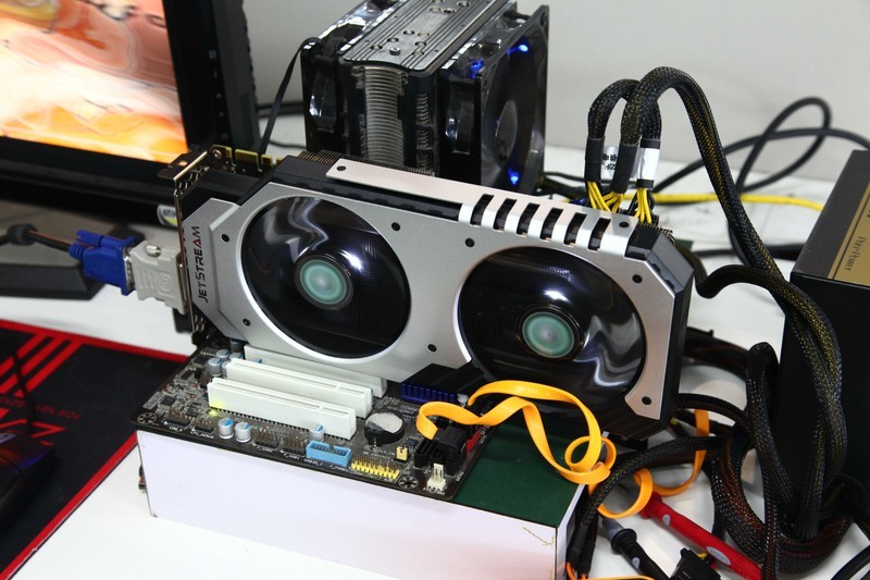 GTX980TI好搭档，全新先马金牌500W升级来袭