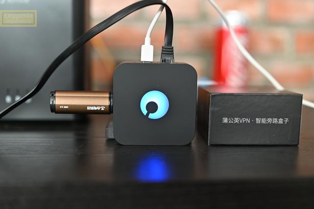 杯子盖大的蒲公英X1，随时变身私人云盘小管家