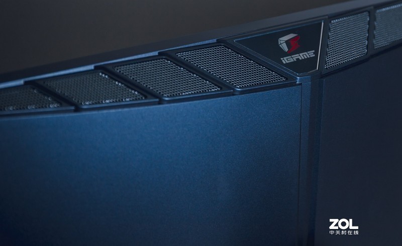 七彩虹iGame G-ONE电竞游戏一体机高温评测