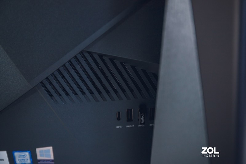 七彩虹iGame G-ONE电竞游戏一体机高温评测