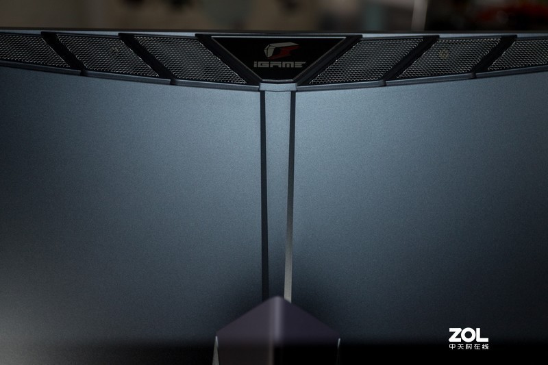 七彩虹iGame G-ONE电竞游戏一体机高温评测