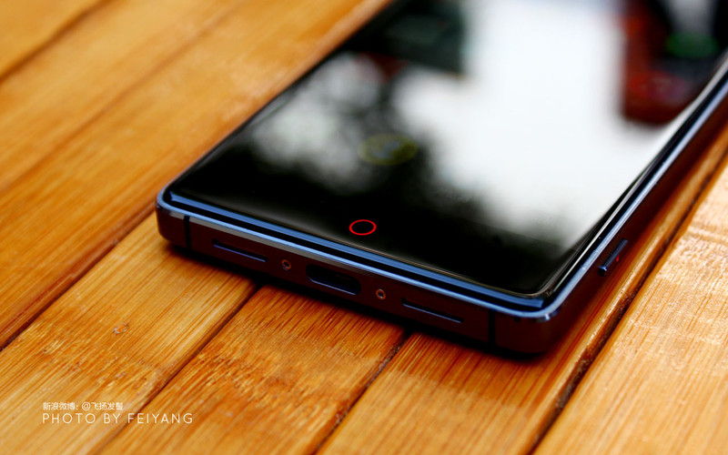 惊艳无边框，超酷黑科技---努比亚Z9「图赏」