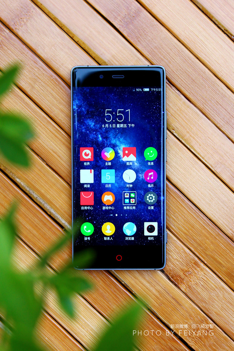  Amazing borderless, cool black technology - Nubia Z9 "Picture Appreciation"