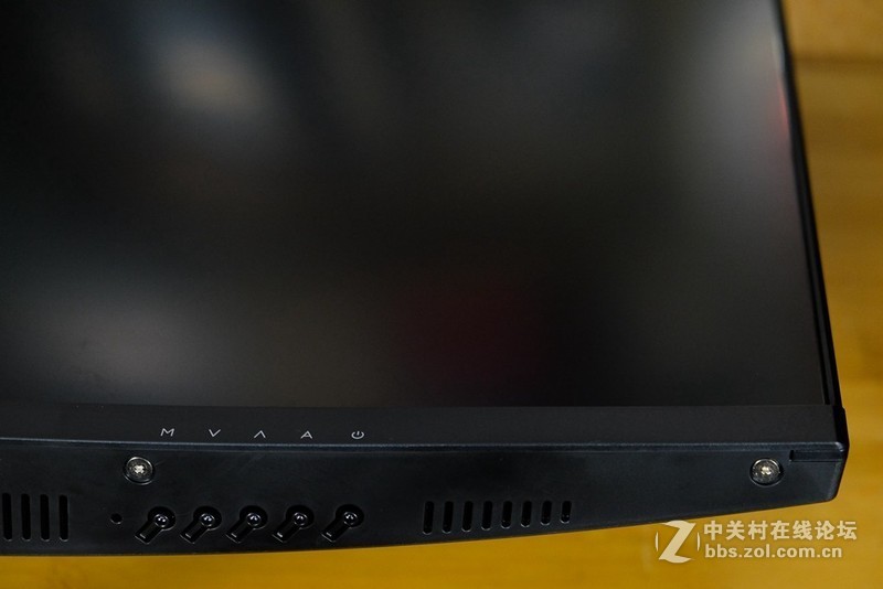 微星电竞显示器PAG301CR体验：超宽曲面屏，200Hz体验丝般顺滑