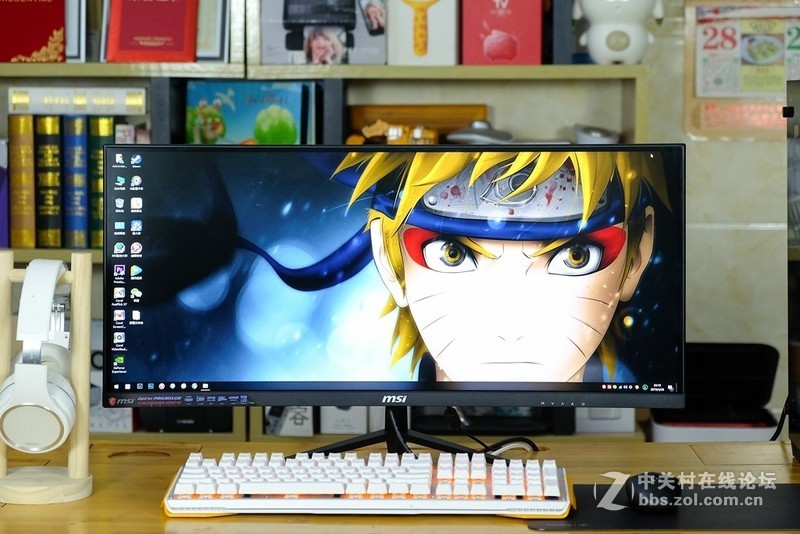 微星电竞显示器PAG301CR体验：超宽曲面屏，200Hz体验丝般顺滑