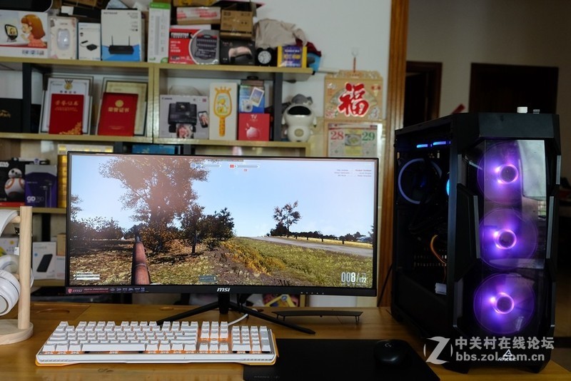 微星电竞显示器PAG301CR体验：超宽曲面屏，200Hz体验丝般顺滑