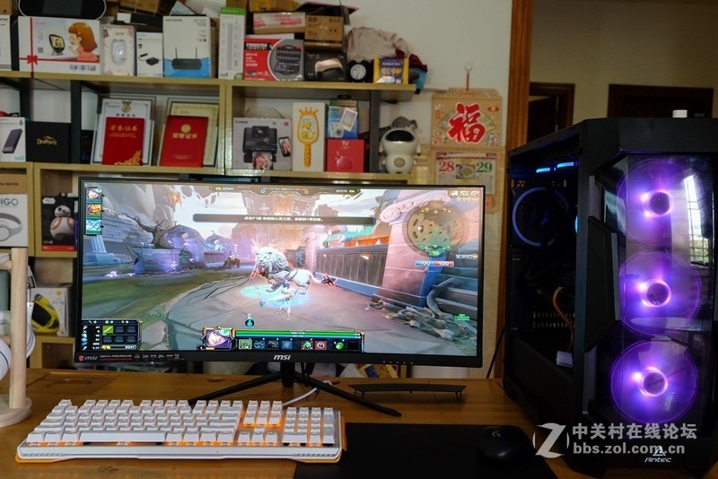 微星电竞显示器PAG301CR体验：超宽曲面屏，200Hz体验丝般顺滑