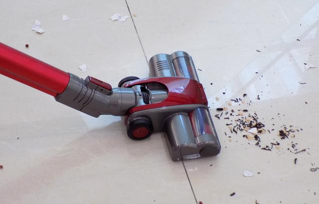 家有小尼熊吸尘器，细菌尘埃无处藏