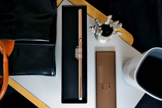 有身份有情怀  体验华为P8max高端商务魅力