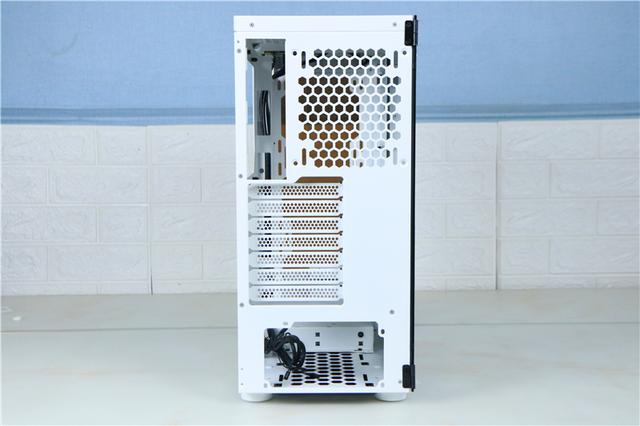 名副其实的甜品卡，2699元体验光追，铭瑄RTX2060体验