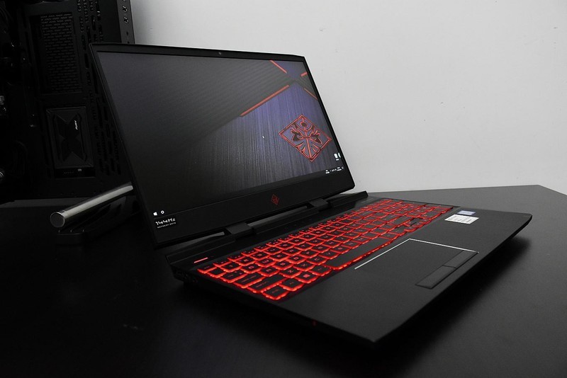 搭载桌面规格RTX显卡！惠普 暗影精灵4 Pro RTX2060显卡游戏本体验