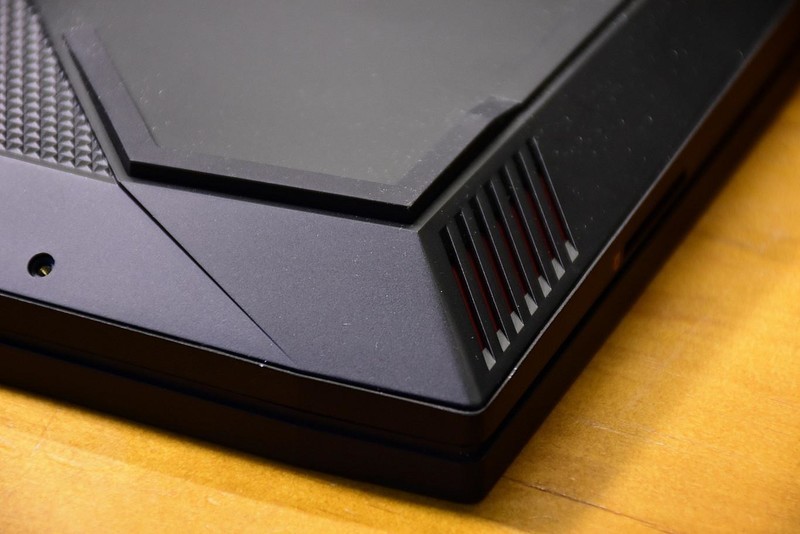 搭载桌面规格RTX显卡！惠普 暗影精灵4 Pro RTX2060显卡游戏本体验