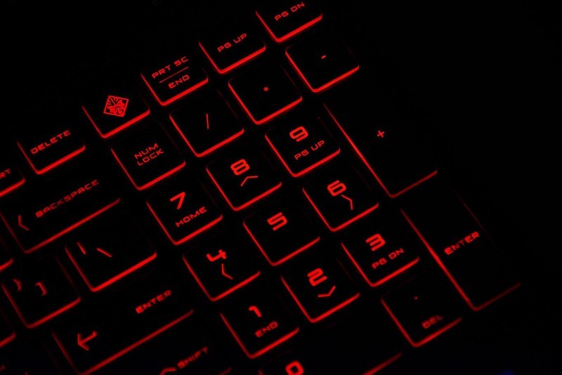 HP 惠普 暗影精灵4 Pro RTX2060显卡游戏本体验