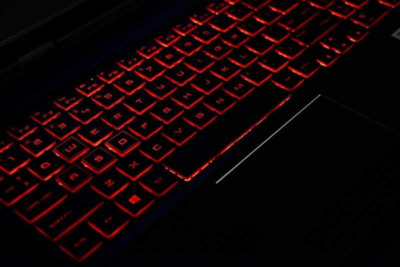 HP 惠普 暗影精灵4 Pro RTX2060显卡游戏本体验