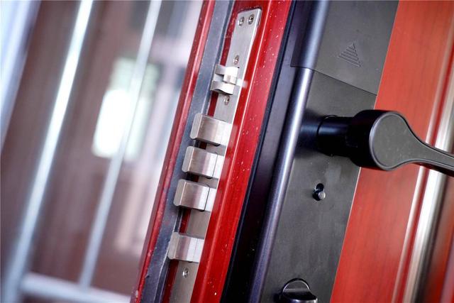 多种开锁方式，拒绝小黑盒，便捷更安全--德施曼T91P分享