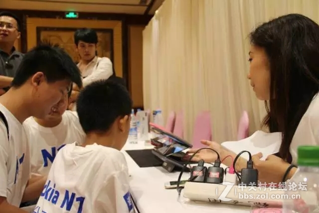 2015ZOL商城酷品试玩会暨ZOL商城·同城粉丝会在广州圆满举行