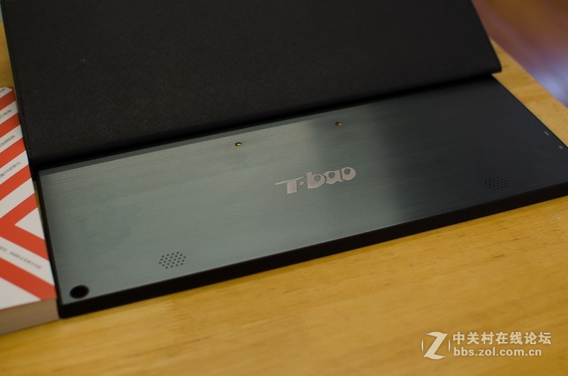 扩屏分屏轻松搞定，天宝便携显示器体验