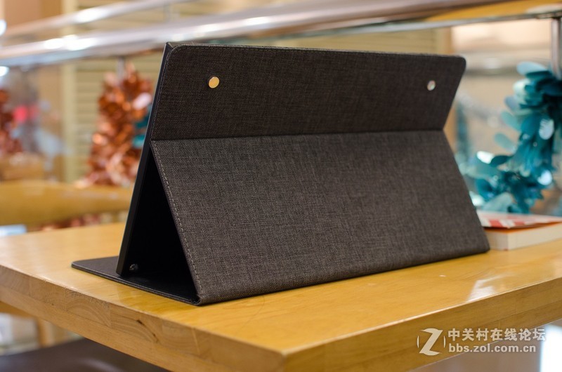 扩屏分屏轻松搞定，天宝便携显示器体验