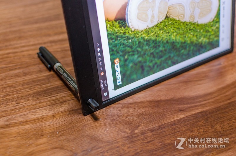 扩屏分屏轻松搞定，天宝便携显示器体验