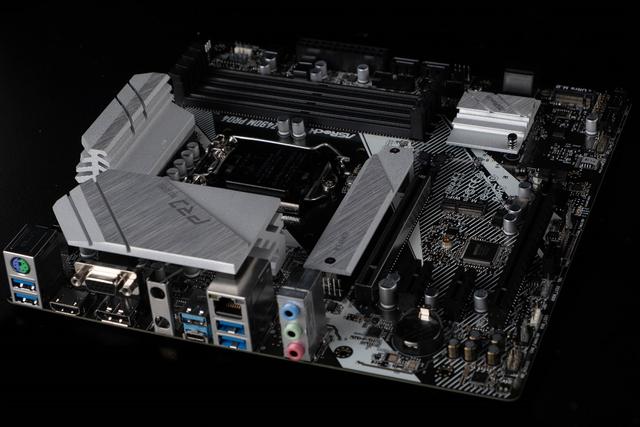 华擎ASRock Z490M PRO4开箱拆解