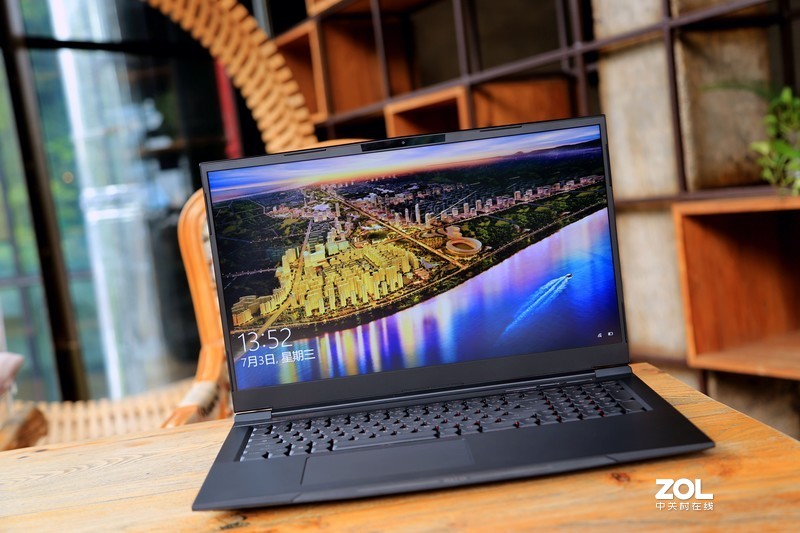 把台式机配件装在笔记本中的体验，火影B9上手