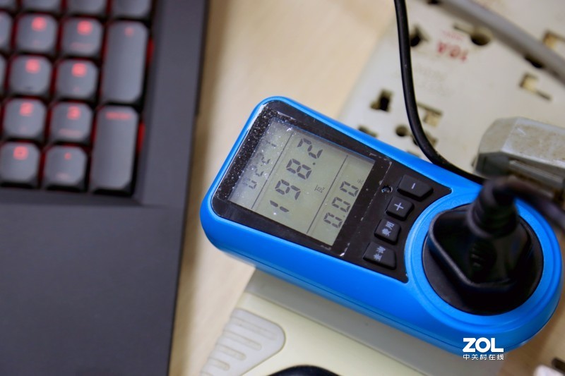 把台式机配件装在笔记本中的体验，火影B9上手