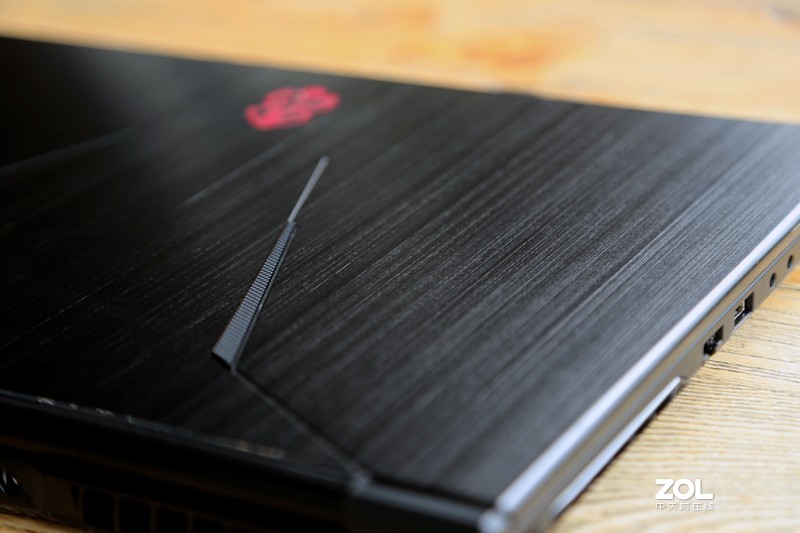 把台式机配件装在笔记本中的体验，火影B9上手