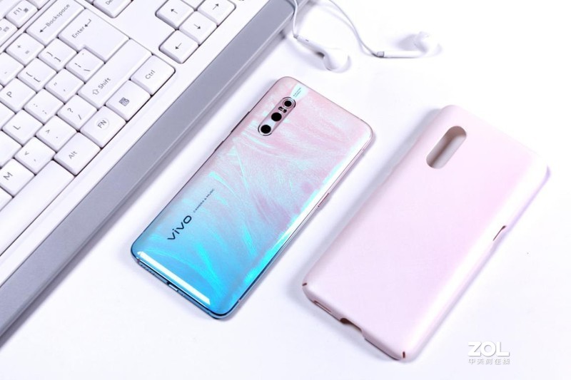 你的夏天是什么颜色？vivo X27印象夏日版，你的季节时尚单品