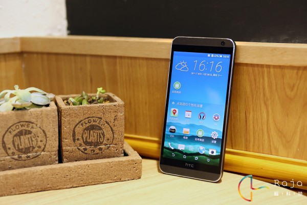 优雅时尚的大眼睛 HTC One E9+ 细节图