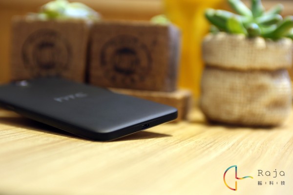 优雅时尚的大眼睛 HTC One E9+ 细节图