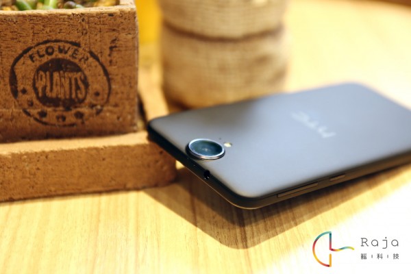 优雅时尚的大眼睛 HTC One E9+ 细节图