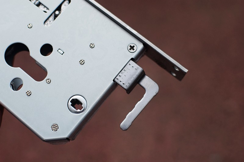 无网络也可以 密码盘自设定 青松沃德智能指纹锁L12 体验