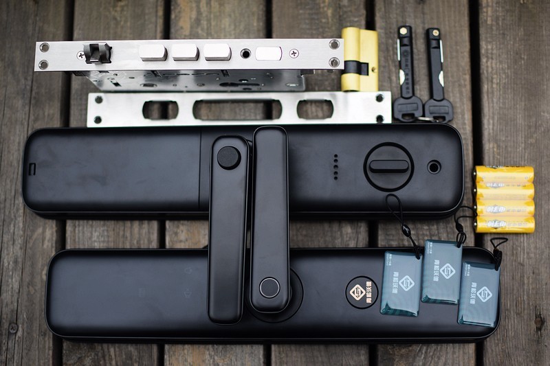 无网络也可以 密码盘自设定 青松沃德智能指纹锁L12 体验