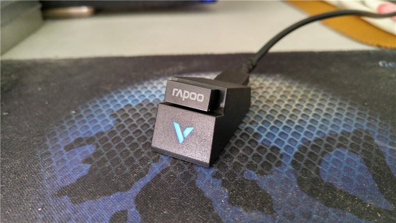 炫酷幻彩 无线畅玩——雷柏V20PRO双模无线幻彩RGB游戏鼠标体验