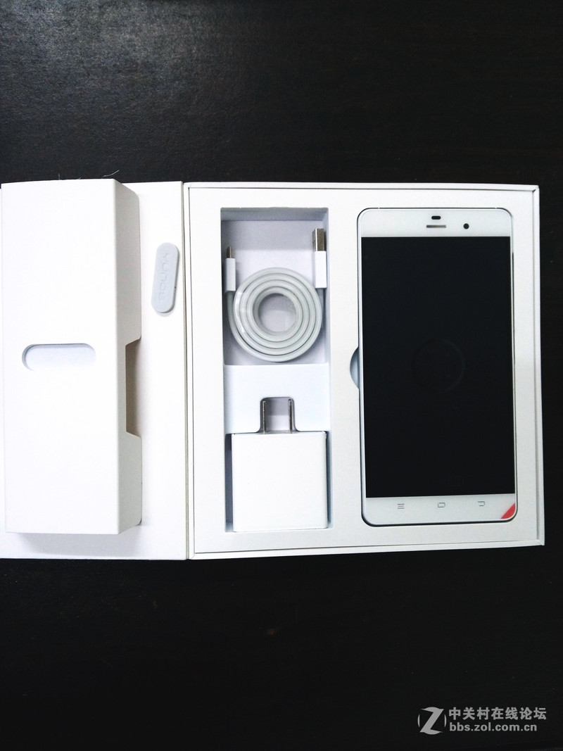 全民普及指纹识别操控,它就是【纽曼纽扣】简单开箱