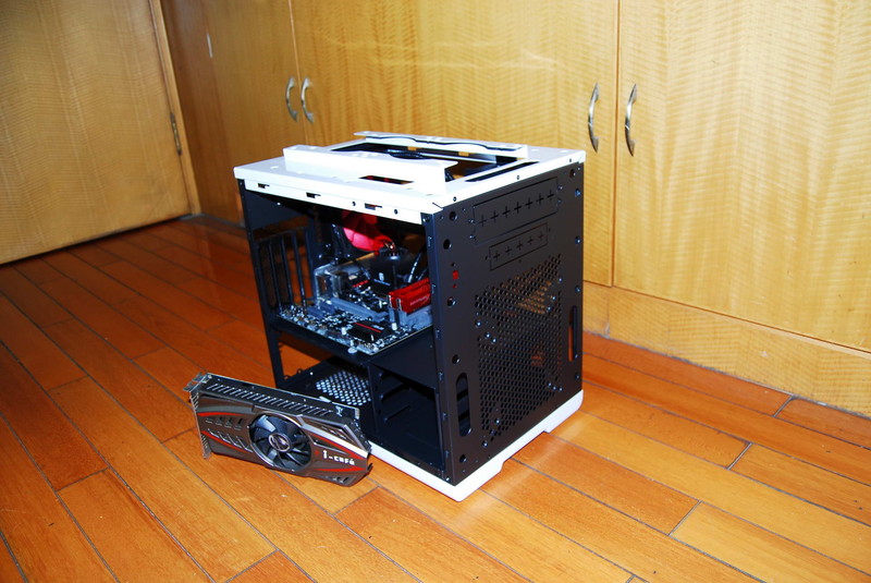 冰冰凉、玩攒机！！大白抵御酷暑！！就是这么任性！！