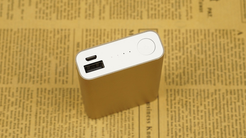 华硕 ZenPower 充电体验  两款上万毫安时电源对比测试